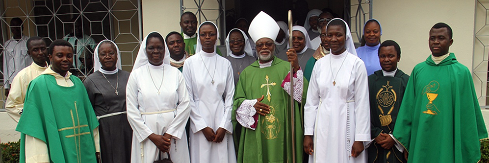 Bishop with Religious in the Diocses